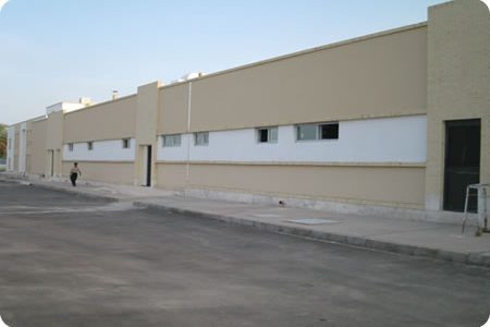 ساختمان خدمات (آشپزخانه –رختشویخانه)